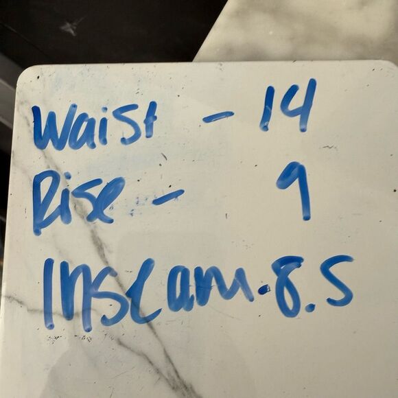 Chico’s Women’s 28 So Slimming Girlfriend Short Denim - Picture 4 of 6